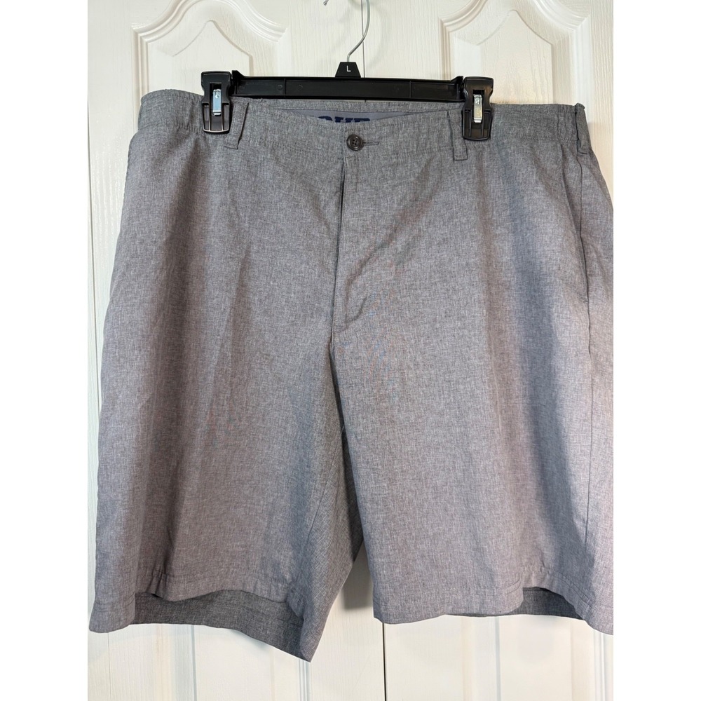 PGA Tour Men's Golf Shorts Size L Gray Chambray Performance Comfort Waist